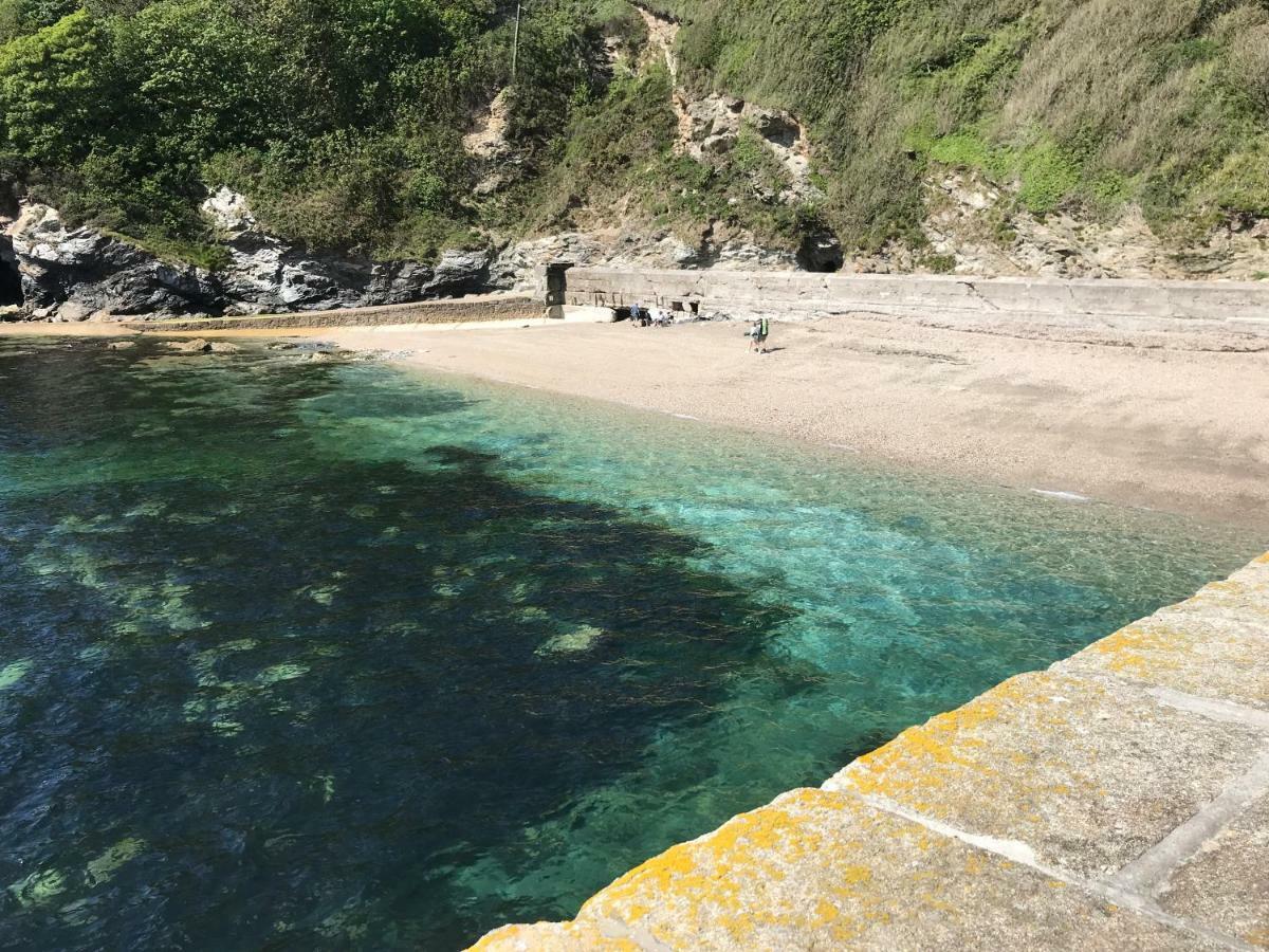 Starfish Cottage- Private Access- Dog Friendly * Charlestown (Cornwall)